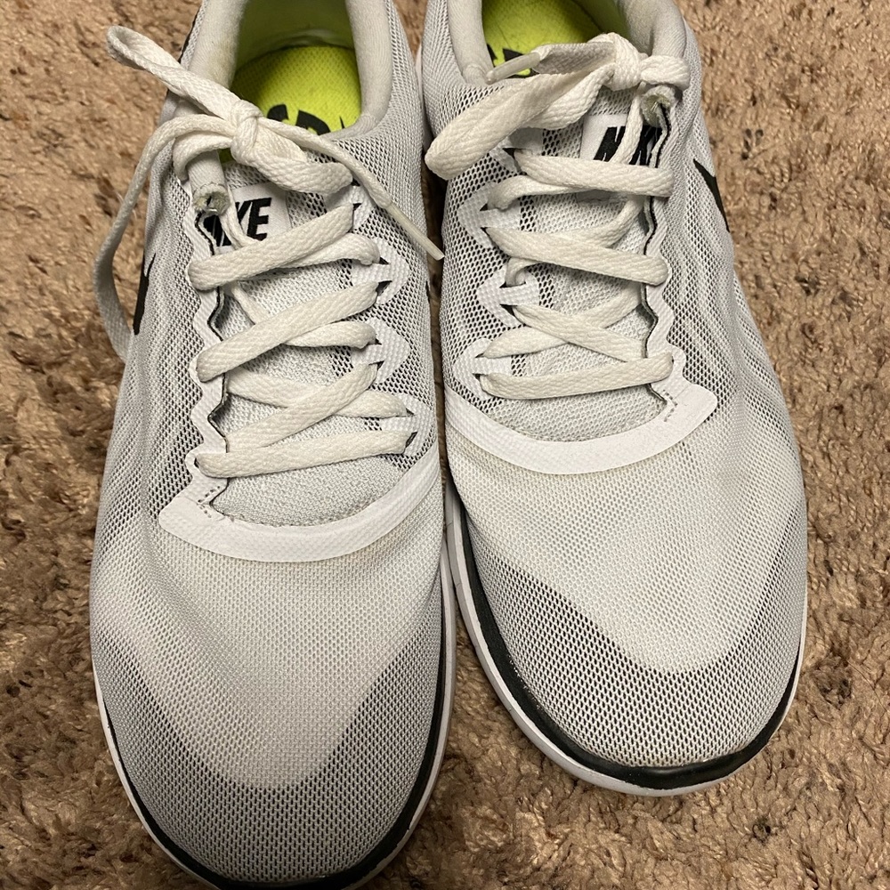 Nike 4.0 Free Shoes